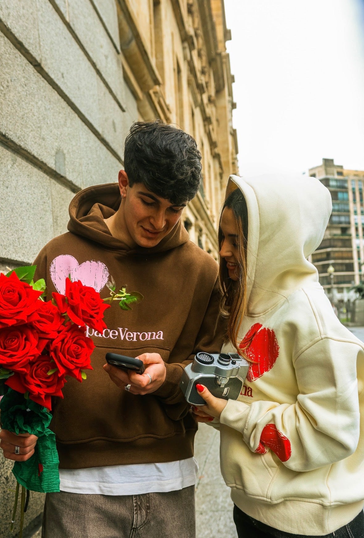 Pack "Dúo" Sudaderas cropped fit beige y marrón chocolate