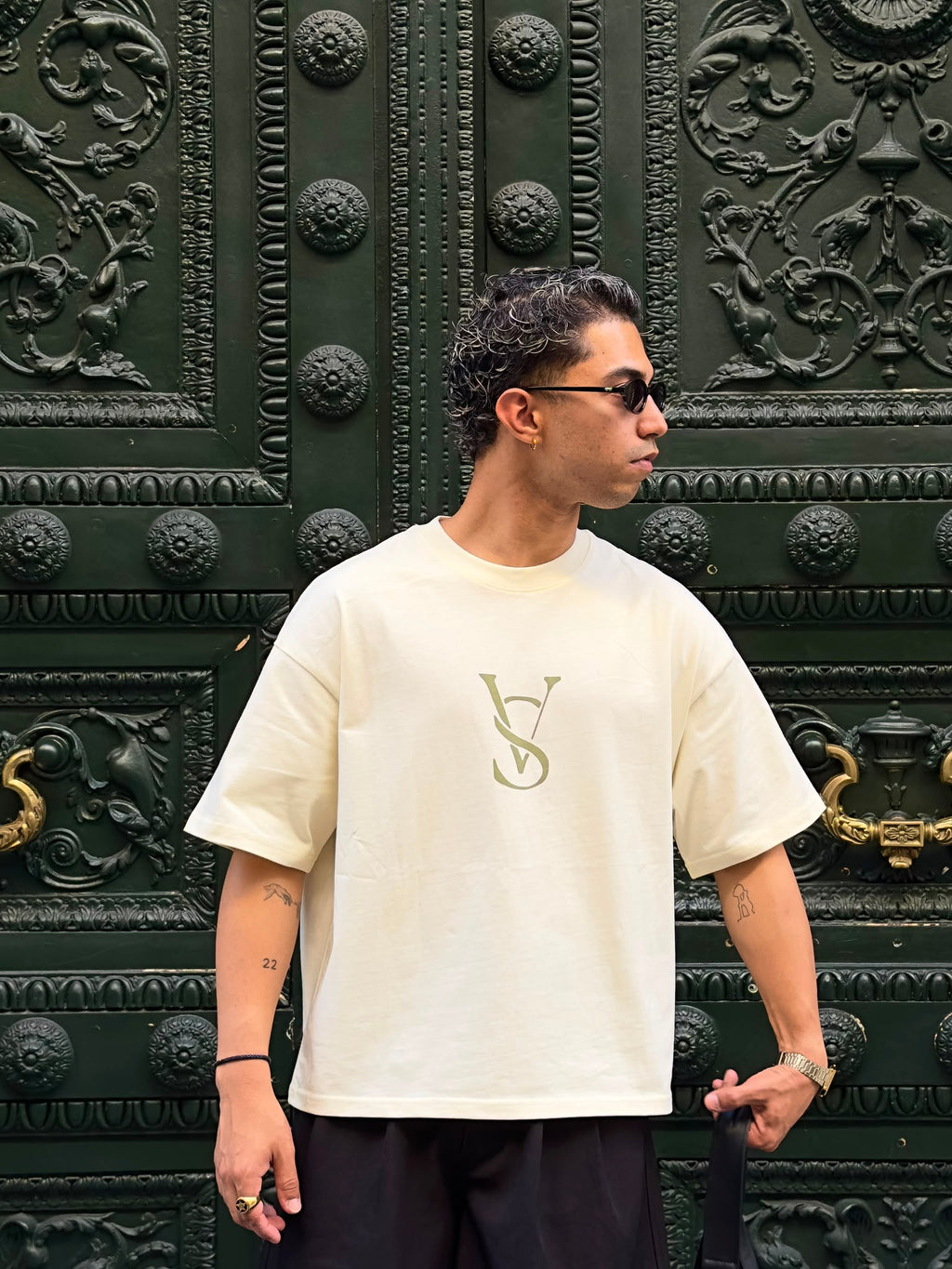 Camiseta Beige Italian private club beige