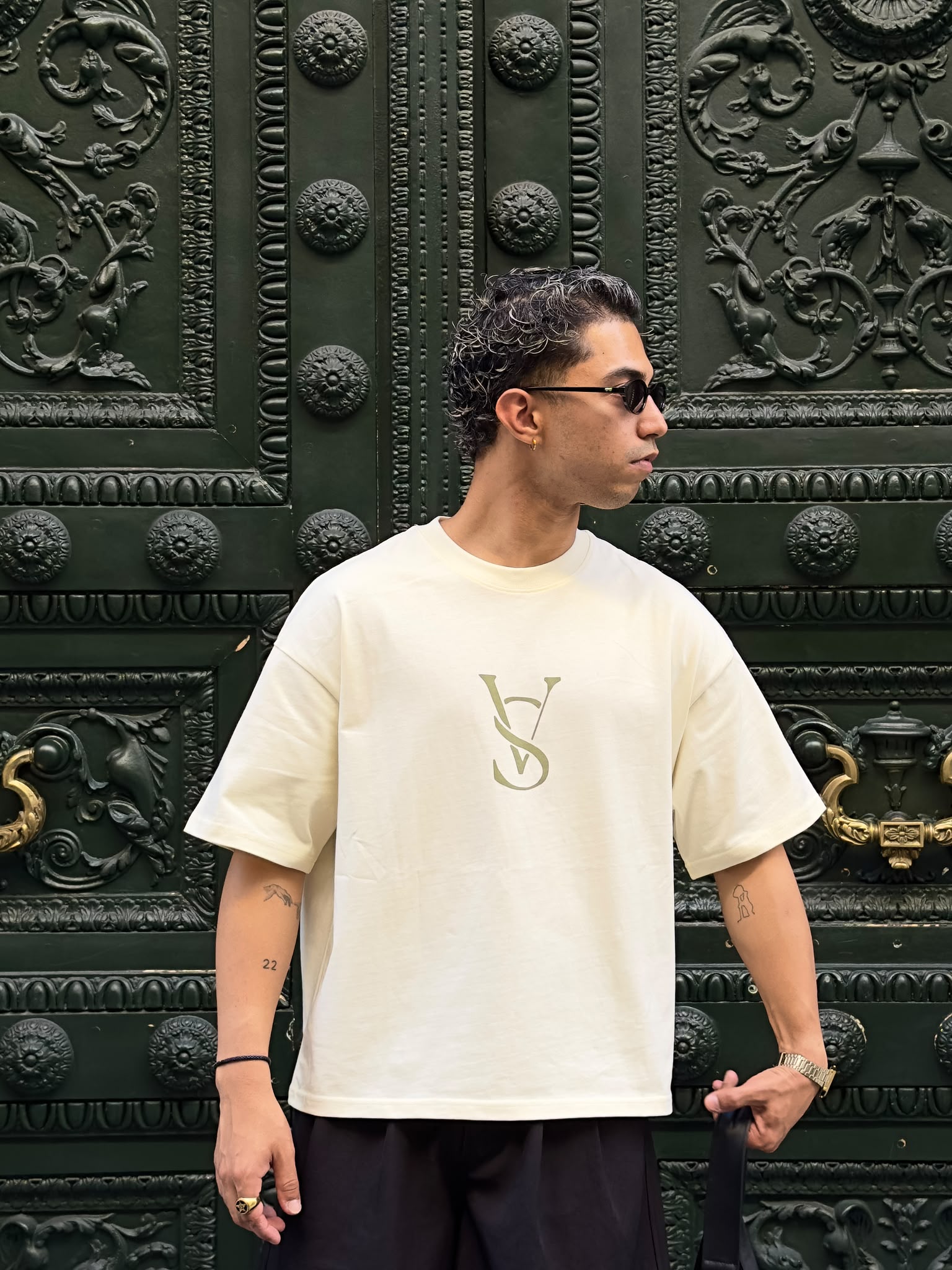Camiseta Beige Italian private club beige