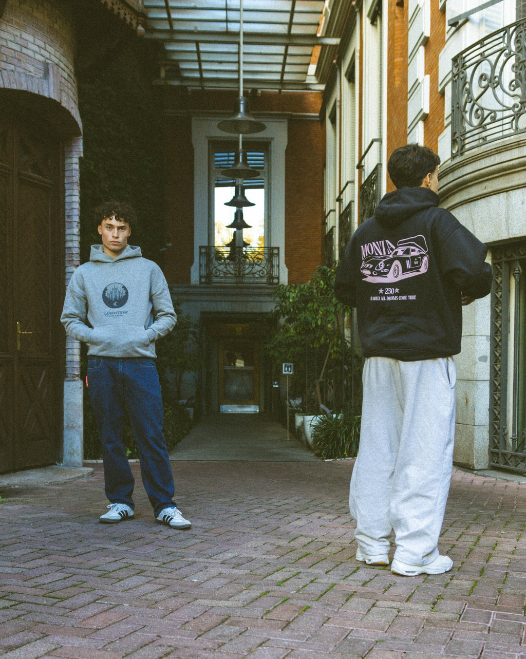 Sudadera Monza 250